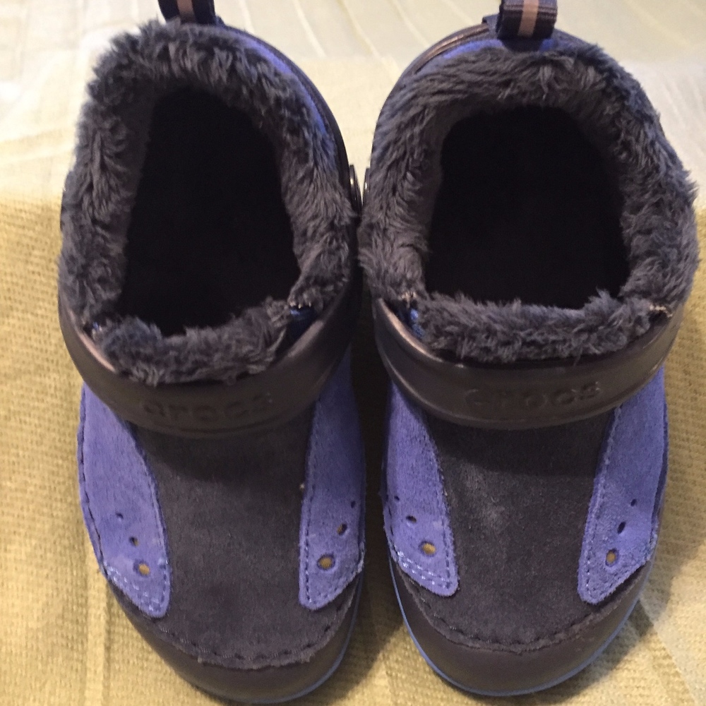 CROCS Dawson Lined Slip-On Sneaker (toddler sz 9)